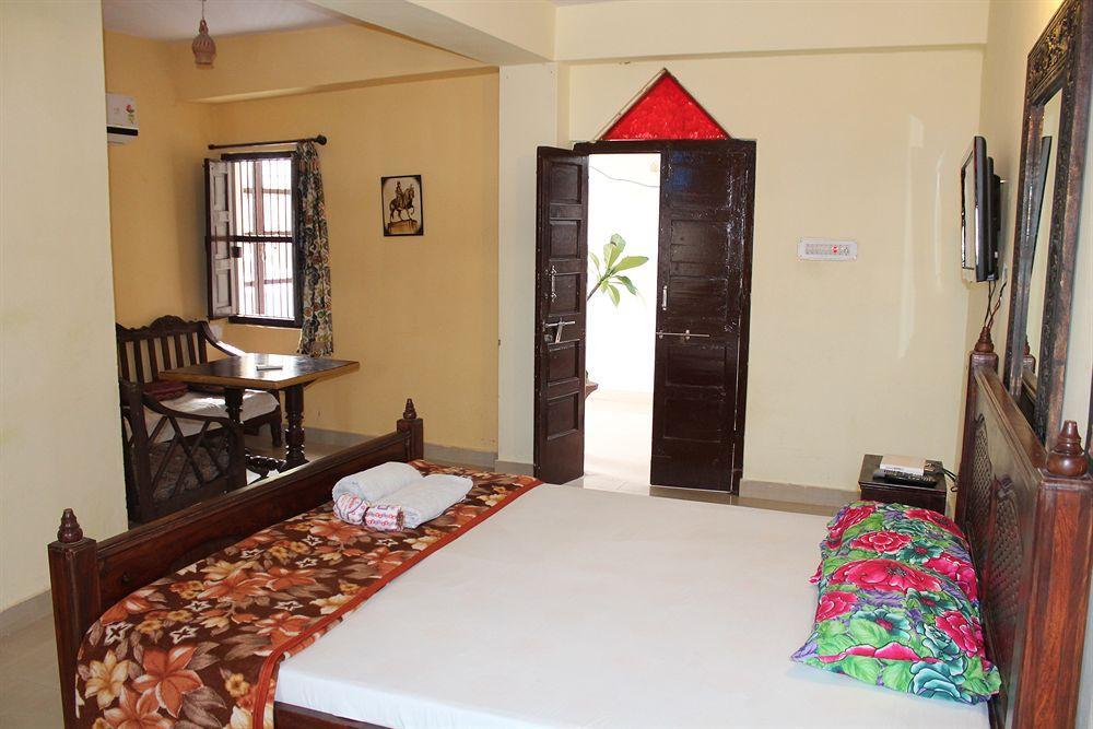 Kesar Heritage Bed & Breakfast *